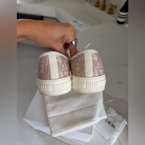Dior Women's WALK’N’DIOR Sneakers 39 - Picture 4 of 10